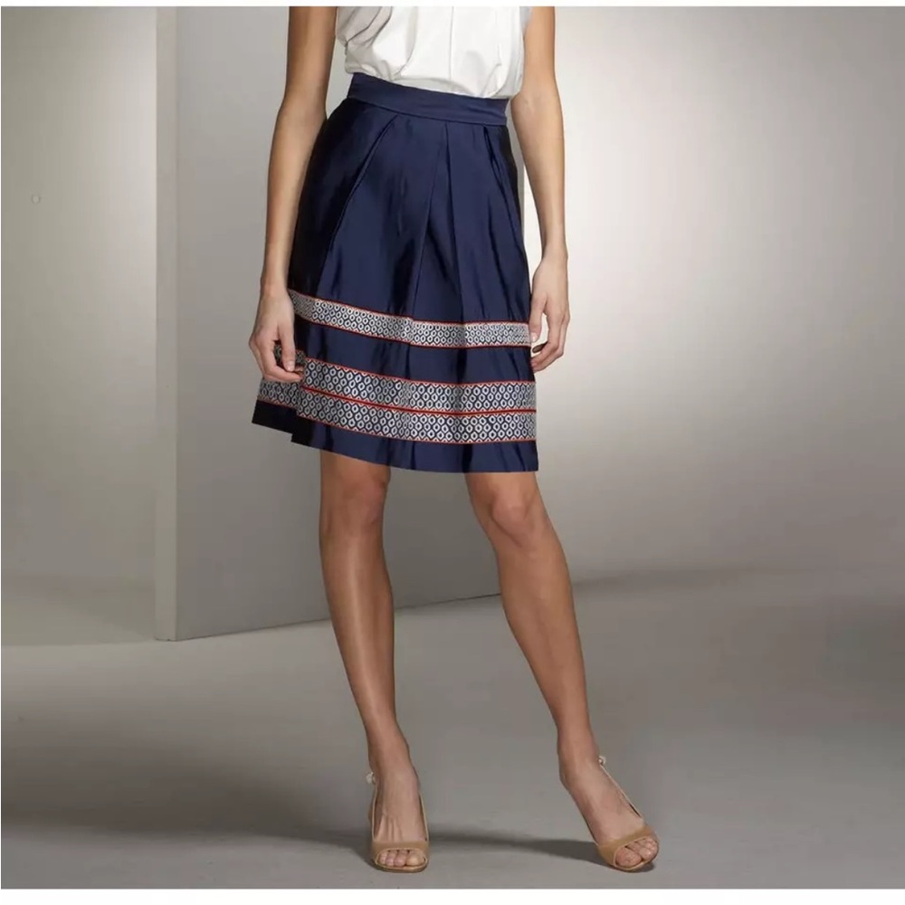 Lela Rose Women's Size 4 Small Blue 100% Silk Blue Knee High Pleated Skirt